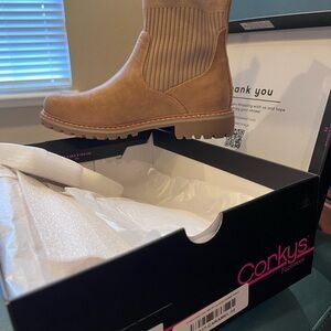 Corkys Cabin Fever Slip on Lug Boots